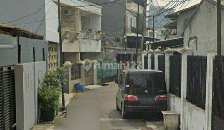 5219ef Rumah SHM 2 Lantai di Gambir, Jakarta Pusat  3