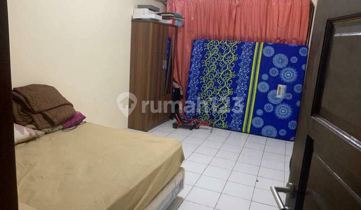 5219ef Rumah SHM 2 Lantai di Gambir, Jakarta Pusat  9