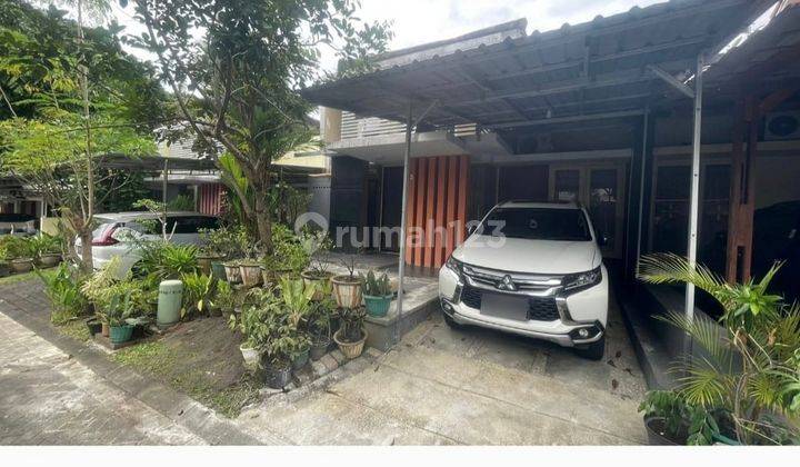 5332ef Rumah 2 Lantai di Malalayang, Manado, Sulawesi Utara 2