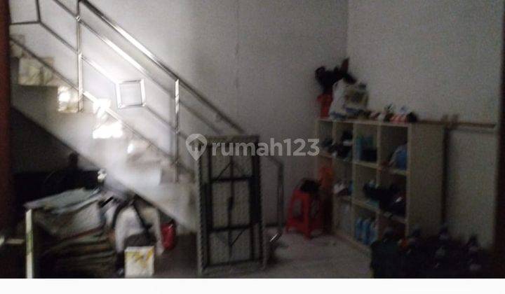 5353lc Rumah SHM 3 Lantai di Tambora, Jakarta Barat  2