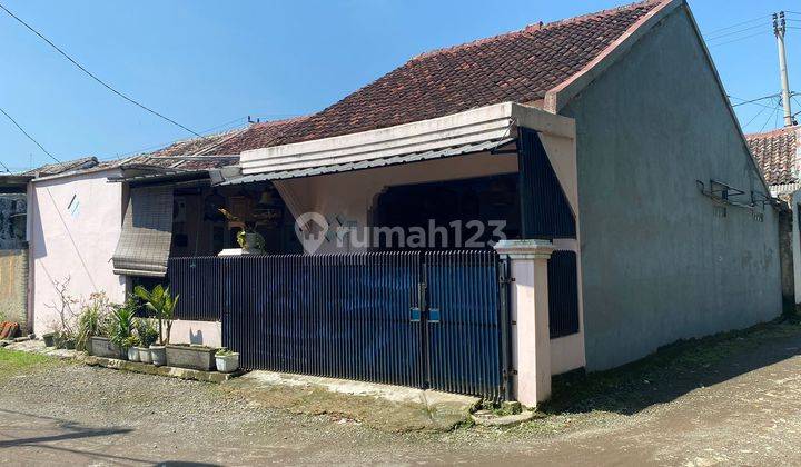 5393ef Rumah Furnished di Plumbon, Cirebon, Jawa Barat 2