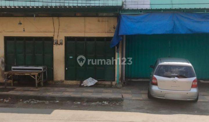 5468ef Rumah 2 Lantai Furnished di Jombang, Jawa Timur 2