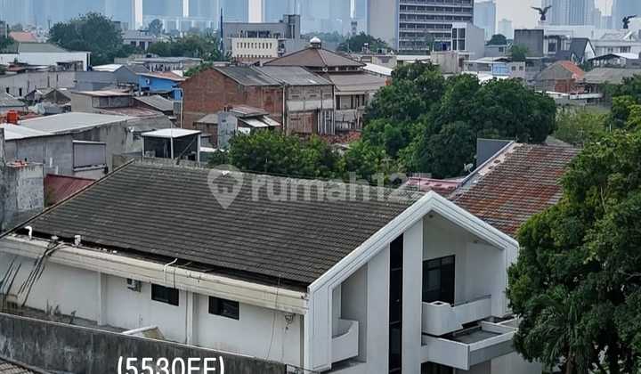 5530Ef House, 2 Floors, SHM, in Bangka South Jakarta