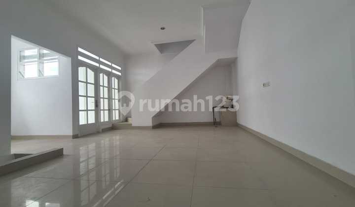 5519bl Rumah Terenovasi Kelapa Gading, Jakarta Utara 2