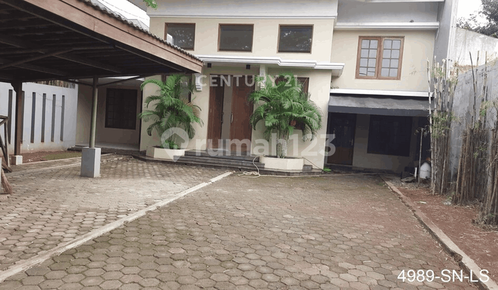 Disewakan Rumah Boutique Residence WR Supratman Ciputat