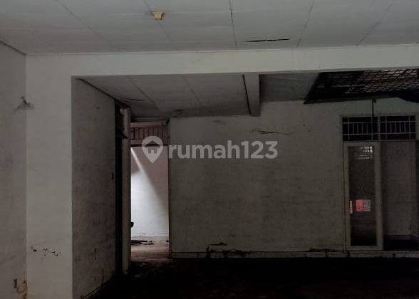 Rumah Luas di Taman Modern, Cakung Jakarta Timur 2