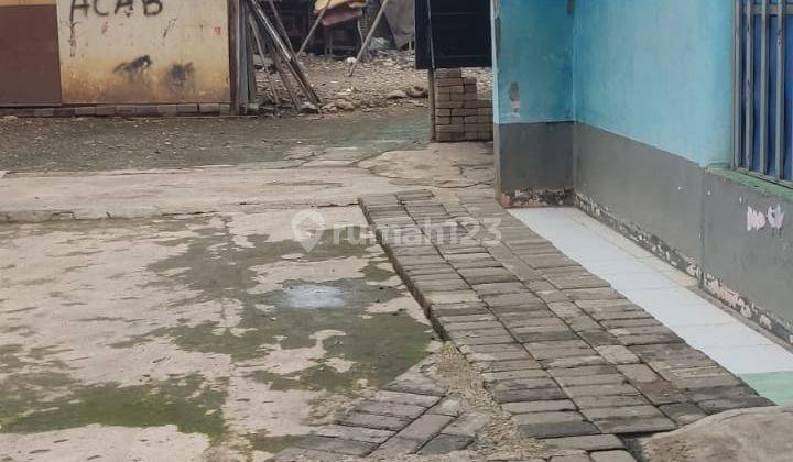 Dijual Rumah Letak Strategis di Raya Narogong,bekasi Selatan. 2