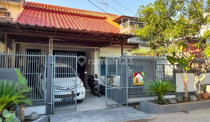 Rumah Minimalis Sederhana Siap Huni Lokasi Strategis Bulevar Hijau 1