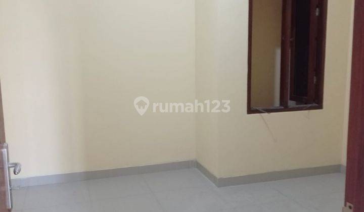 Dijual Rumah 2 Lantai Bagus Rapih di Harapan Indah 1, Bekasi 2