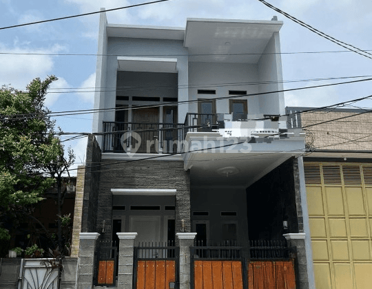 Dijual Rumah di Pondok Ungu Permai Bekasi Lokasi di pinggir jalan besar cocok untuk usaha 1