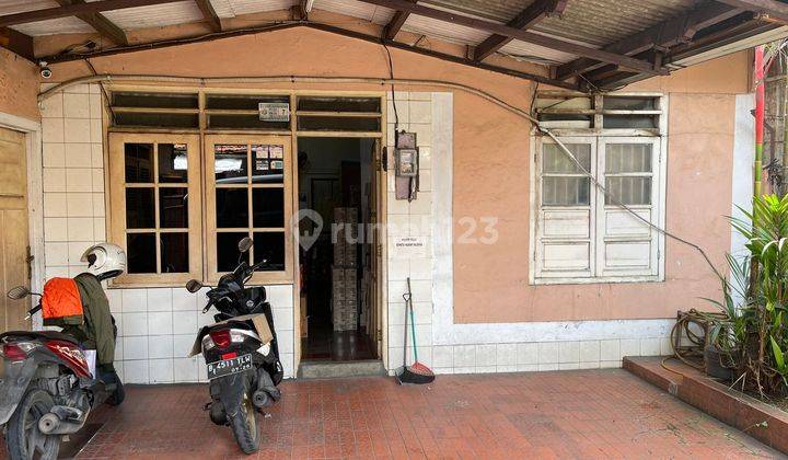 Dijual Rumah Pusat Keramaian Kayu Manis 1