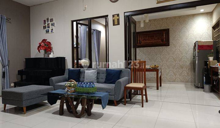 Rumah Mewah Cluster Nyaman Lokasi Aman 1