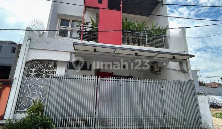 Rumah 3 Lt Siap Huni Jati Palem Kelc P Gadung Jak Tim Rumah 3 Lt Siap Huni Jati Palem Kelc P Gadung Jak Tim