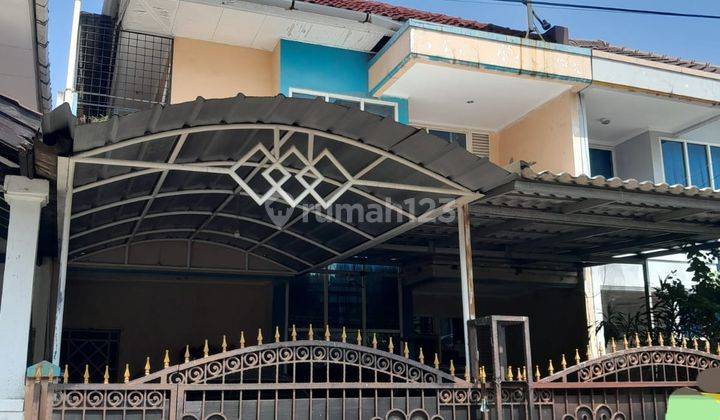 Jual Rumah 2 Lt Taman Modern Jakarta Timur 1