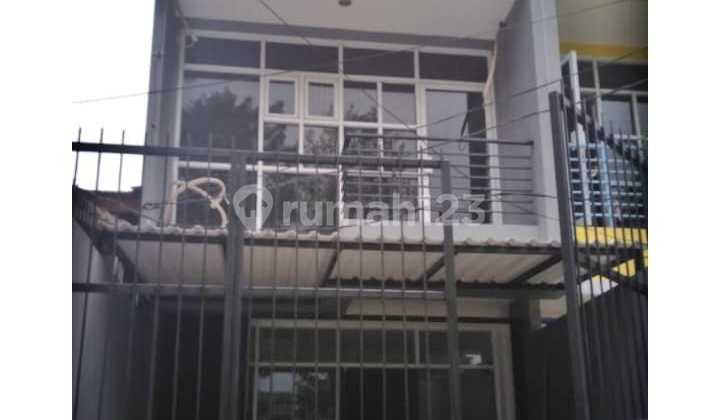 Dijual Rumah 3 Lantai Bisa Usaha, Sudah Ada Lift Barang & Bebas Banjir di Kelapa Gading Jakarta Utara