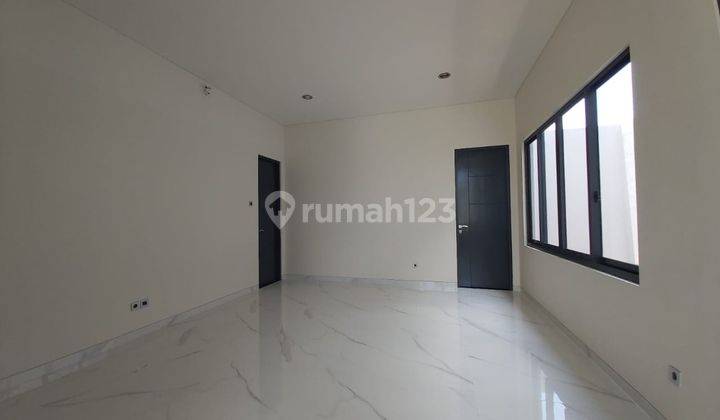 Pakuwon Indah One Golf Terrace Minimalis Full Renov Seperti Baru 2