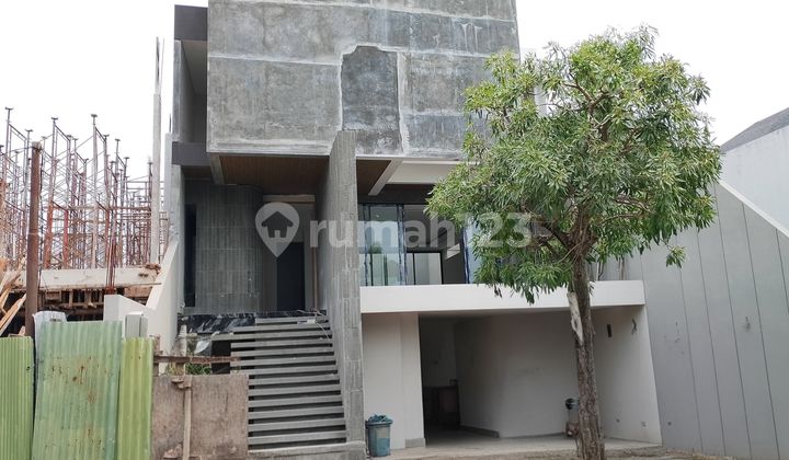 Citraland Raffles Garden New Minimalist Tropical Villa House