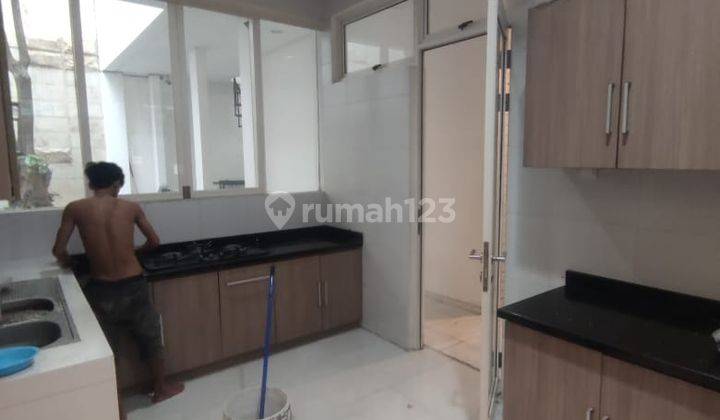 Graha Famili Blok O Rumah Siap Huni di Cluster Favorit 7