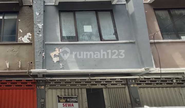 Ruko Klampis Square Siap pakai. 2 unit jejer Ruko Klampis Square Siap pakai. 2 unit jejer