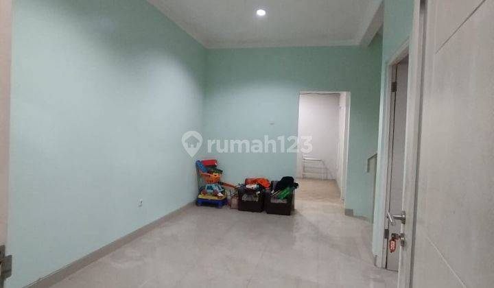 Puri Surya Jaya Vancouver Rumah Murah Siap Huni 2