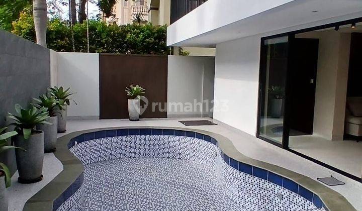 Dijual Rumah Pik Brand New Posisi Hoek Ada Kolam Renang 1