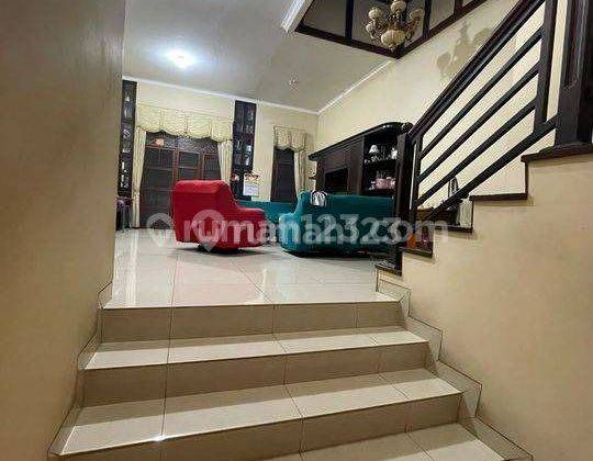 Dijual Rumah Di Bgm 2,5lantai Shm Full Furnish Hadap Barat 1