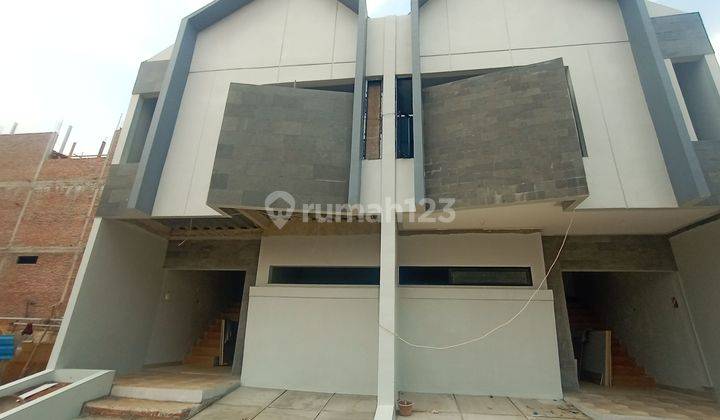 Rumah 2 Lt Tnpa Dp All In Selangkah Superindo Sawangan  2