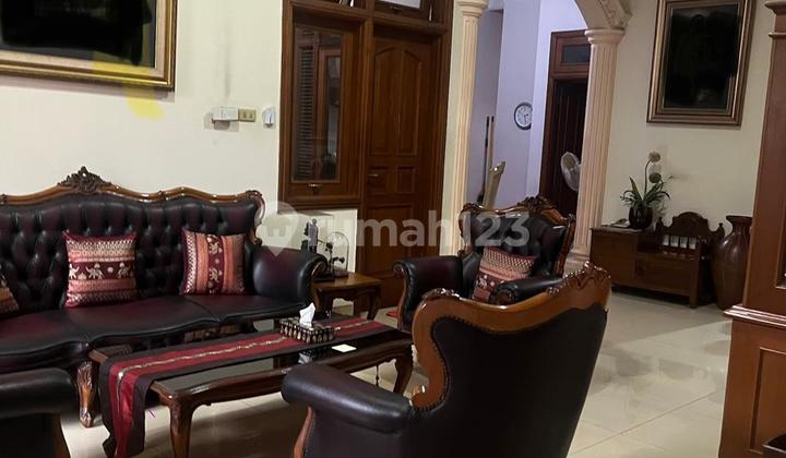 Rumah Terawat di Pusat Jakarta