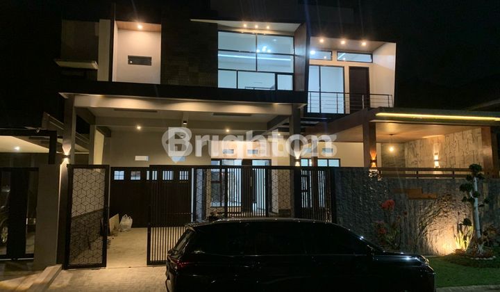 Rumah Mewah Araya Kota Malang 2