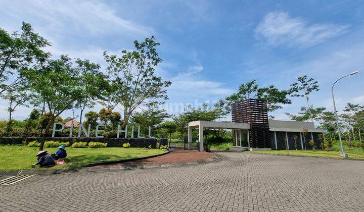 tanah strategis di perumahan pine hill kota araya malang 2