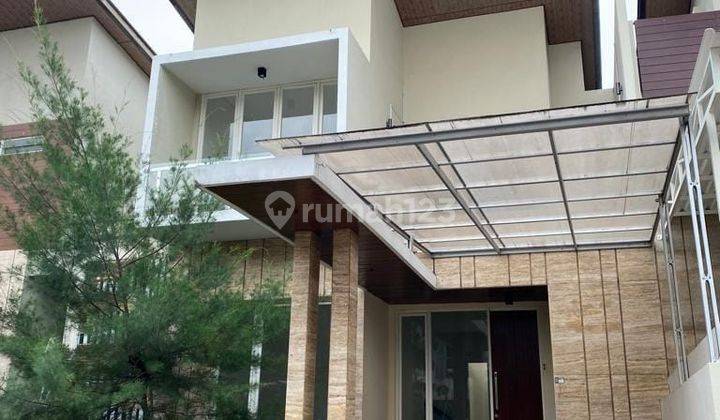 Rumah Minimalis Modern Ijen Nirwana Residence Cluster Emerlands Malang 1