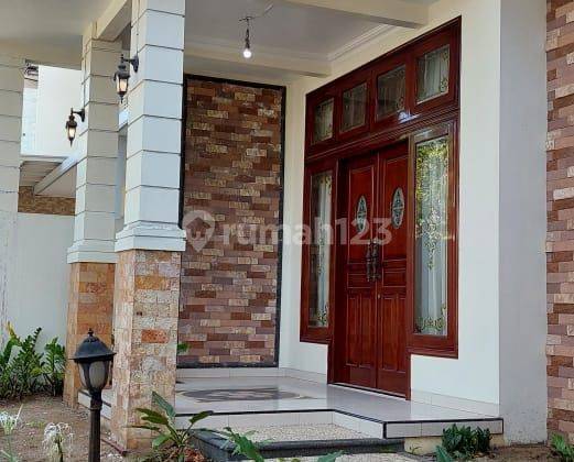 rumah 2 lantai di niew indie full furniture lokasi premium area di araya malang 1