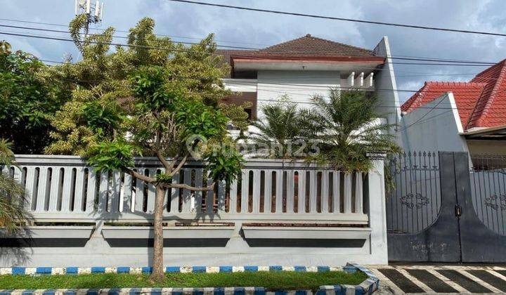 rumah mewah,luas di daerah klojen dekat tidar kota malang 1