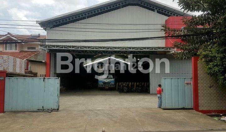gudang dekat exit toll singosari,dekat terminal arjosari. lokasi strategis kontainer bisa masuk.  lokasi ciamik 1