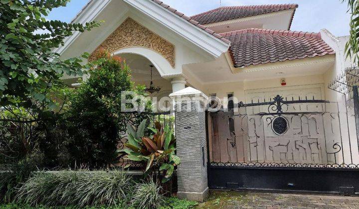 rumah mewah di graha golf araya kota malang 1