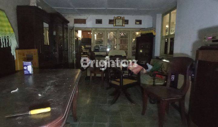 rumah kolonial belanda di daerah ijen kota malang 2