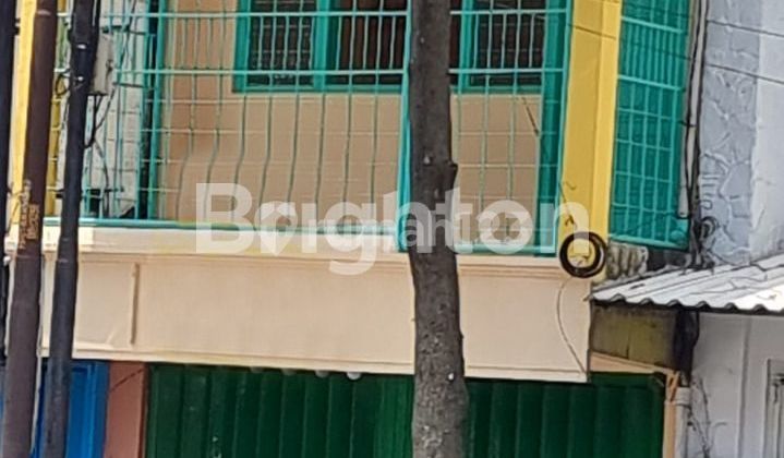 ruko strategis daerah kawi malang .cocok untuk bisnis kuliner , lokasi ramai