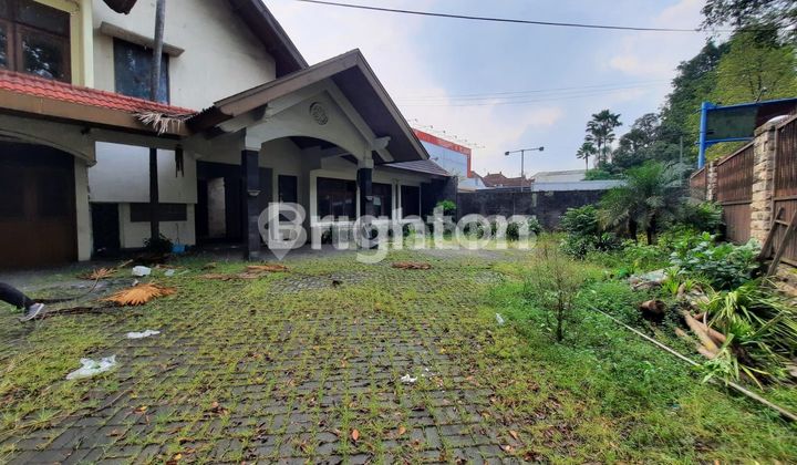 Rumah luas dipinggir jalan Raya Panglima sudirman kota Malang Rumah luas dipinggir jalan Raya Panglima sudirman kota Malang