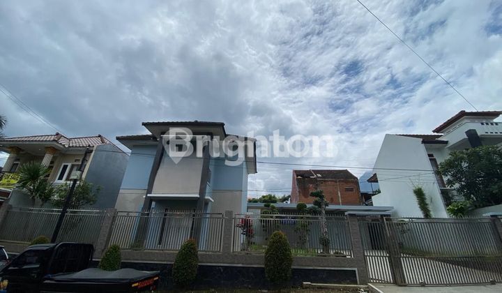 vila batu di kusuma estate batu malang vila batu di kusuma estate batu malang