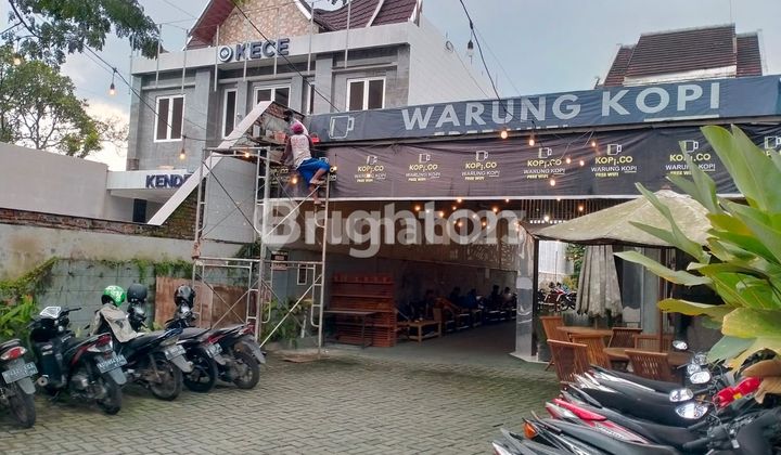 active coffee shop on singosari main road, malang city 2