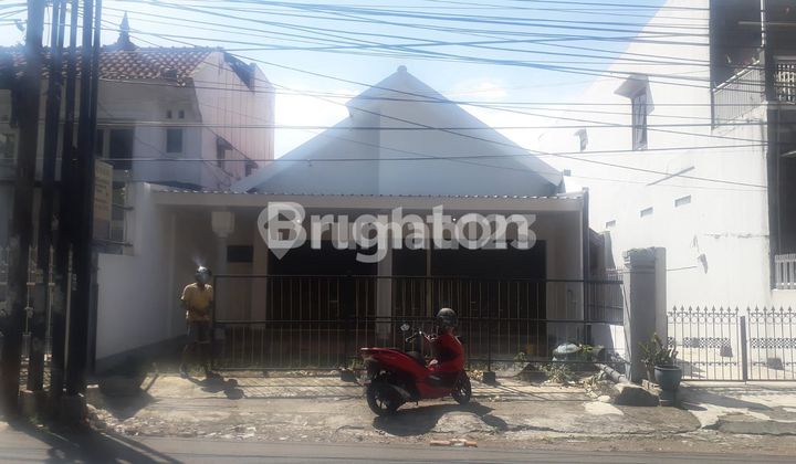 Rumah  di ciliwung kota Malang