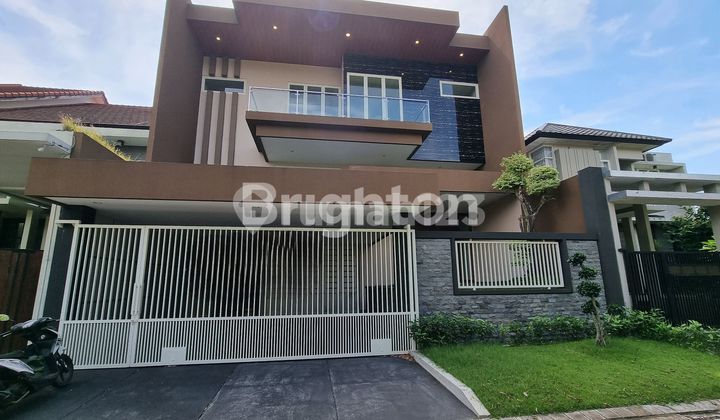 Rumah Mewah di Daerah Araya Depan Lingkungan Elit Kota Araya Malang