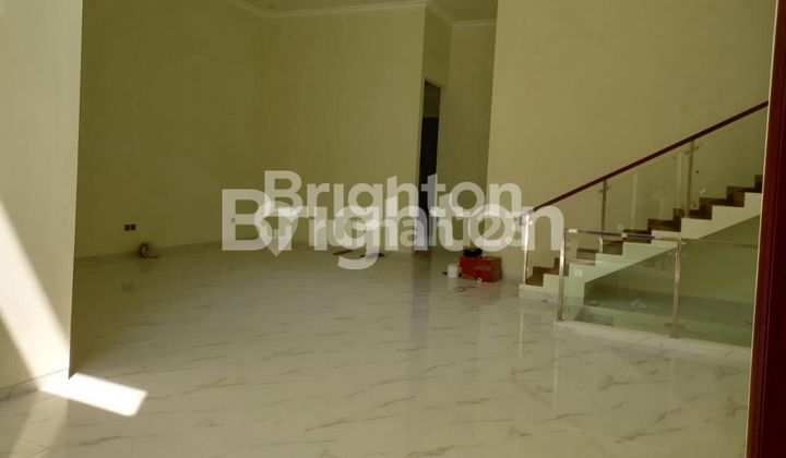 Rumah Mewah di Daerah Araya Depan Lingkungan Elit Kota Araya Malang 2