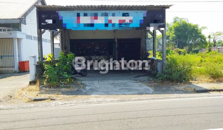 Active Shop for Sale in Caruban Madiun City