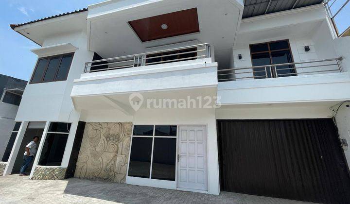 Dijual Rumah Mewah Lokasi Strategis di Jl. Ciliwung Semarang 1