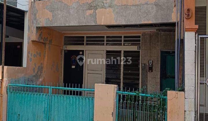 Rumah Tengah Kota Di Pringgading, Semarang Tengah 1