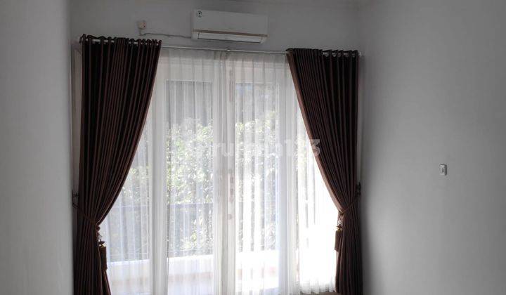 Rumah Semi Furnished Di Candi Golf Semarang 2