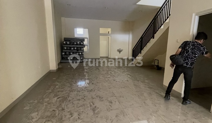 Ruko 2 Lt Strategis Tengah Kota Semarang Tengah 2