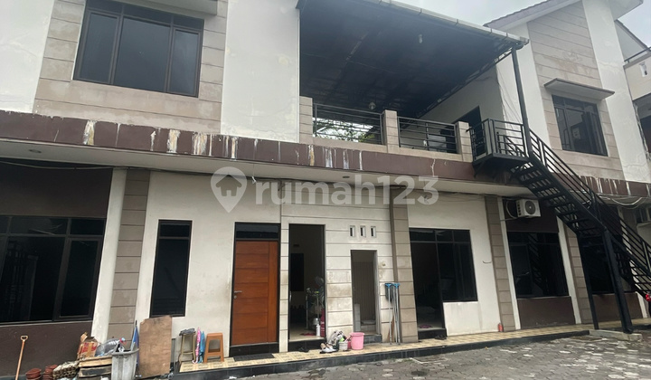 Rumah Besar Di Supriyadi Semarang Timur 2
