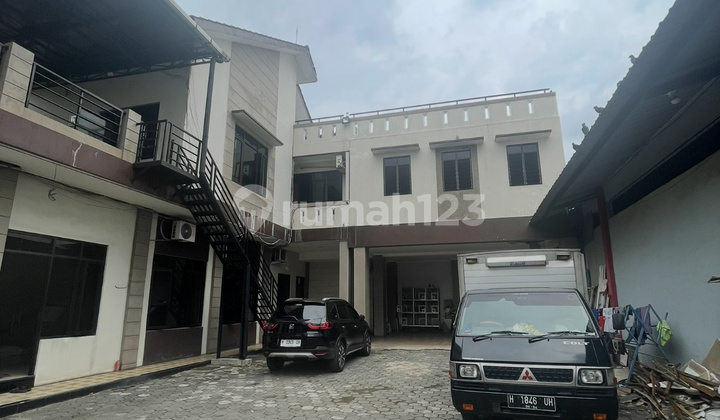 Rumah Besar Di Supriyadi Semarang Timur 1
